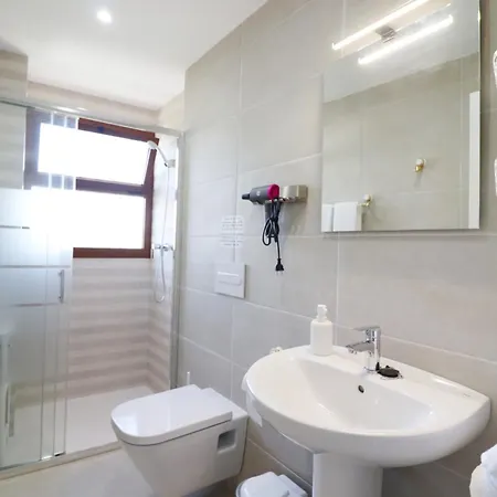 בית נופש Casa Miramar En El Centro De *
