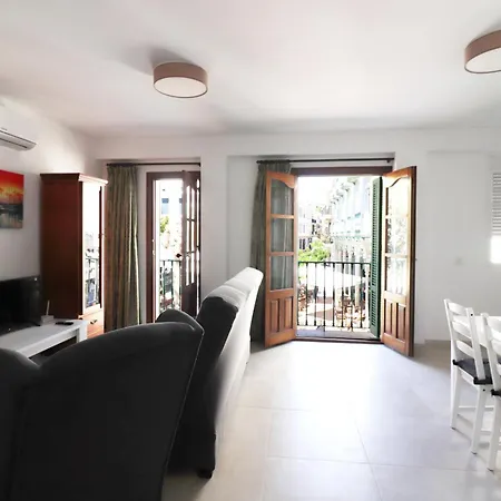 Holiday home Casa Miramar En El Centro De *